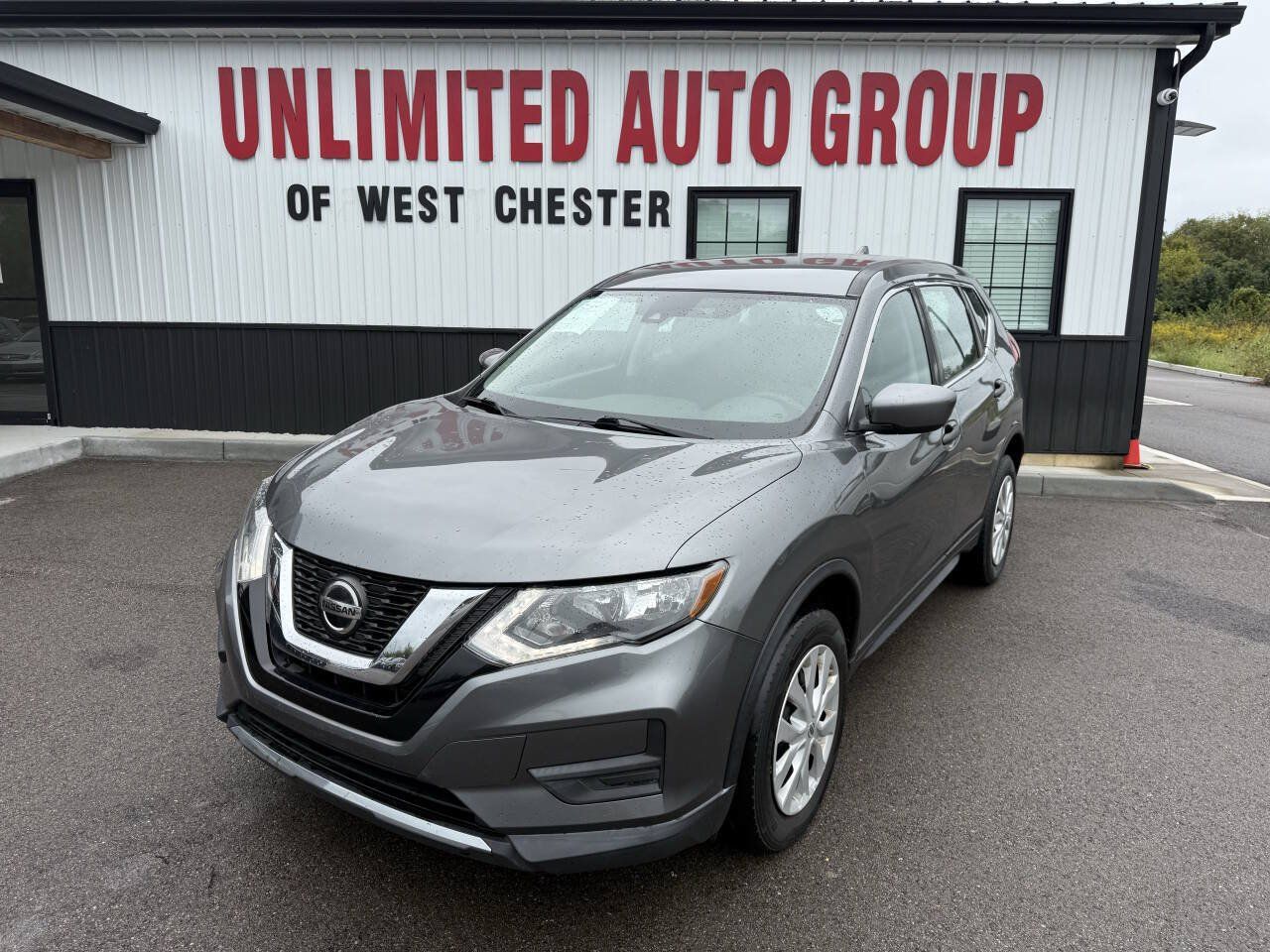 Used 2020 Nissan Rogue S AWD/4WD image 1