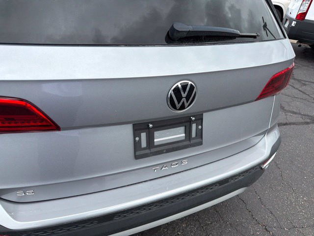 Used 2022 Volkswagen Taos SE FWD image 27