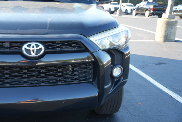 Used 2018 Toyota 4Runner SR5 Premium RWD image 7