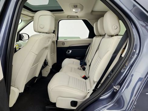 New 2026 Land Rover Discovery Dynamic SE AWD/4WD image 24