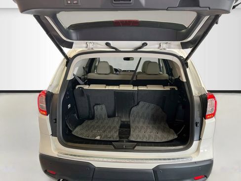 Used 2023 Subaru Ascent Limited w/ Technology Package AWD/4WD image 28