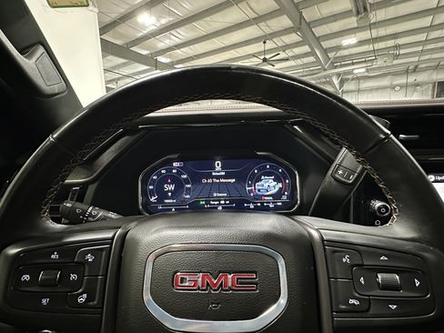 Used 2025 GMC Sierra 3500 AT4 w/ AT4 Premium Plus Package AWD/4WD image 29