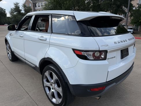 Used 2015 Land Rover Range Rover Evoque Prestige AWD/4WD image 5