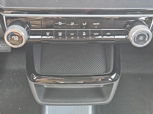 New 2027 Chevrolet Bolt LT FWD image 14
