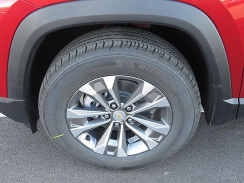 New 2026 Chevrolet Equinox LT w/ Convenience Package II image 11