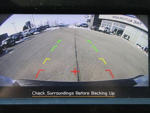 Used 2023 Subaru Crosstrek 2.0i Premium image 19