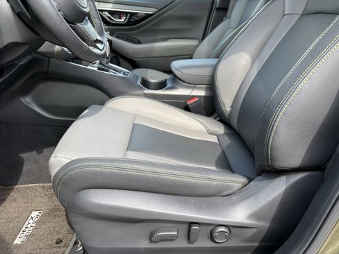 Used 2025 Subaru Outback Onyx Edition image 29