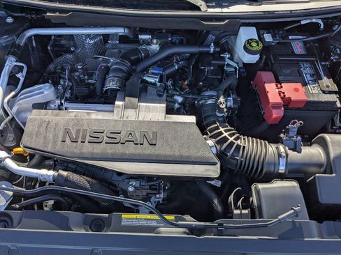 New 2026 Nissan Rogue SV FWD image 10