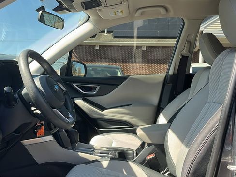 Certified 2023 Subaru Forester image 11