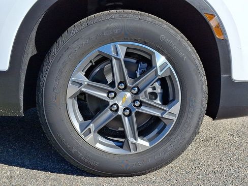New 2026 Chevrolet Blazer LT FWD image 5
