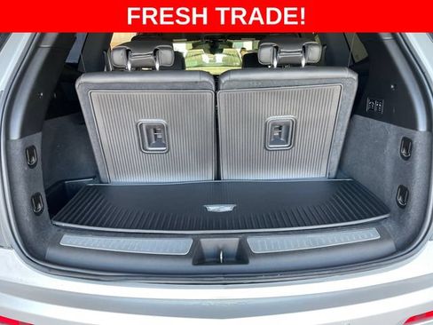 Used 2020 Cadillac XT6 Premium Luxury AWD/4WD image 26