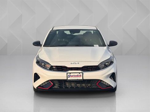 Used 2022 Kia Forte GT-Line image 2