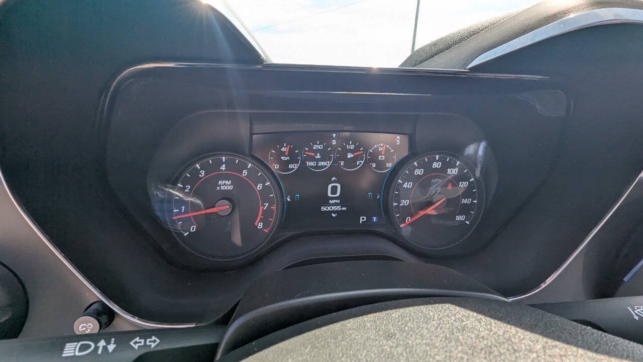Used 2017 Chevrolet Camaro LT RWD image 28