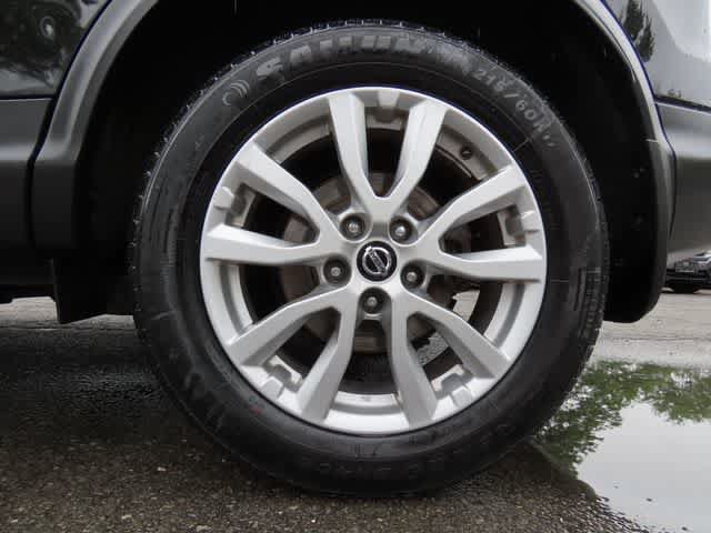 Used 2021 Nissan Rogue Sport SV AWD/4WD image 9