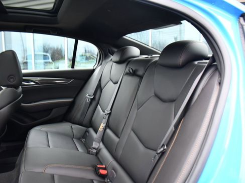 Used 2022 Cadillac CT5 V w/ LPO, ONYX Package image 19