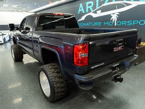 Used 2015 GMC Sierra 2500 Denali w/ Duramax Plus Package image 7