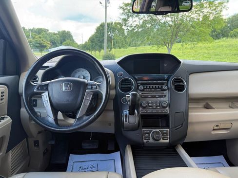Used 2012 Honda Pilot Touring image 10