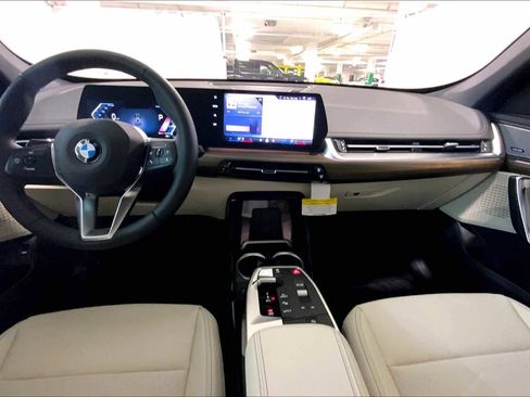 New 2026 BMW X1 xDrive28i w/ Convenience Package image 5