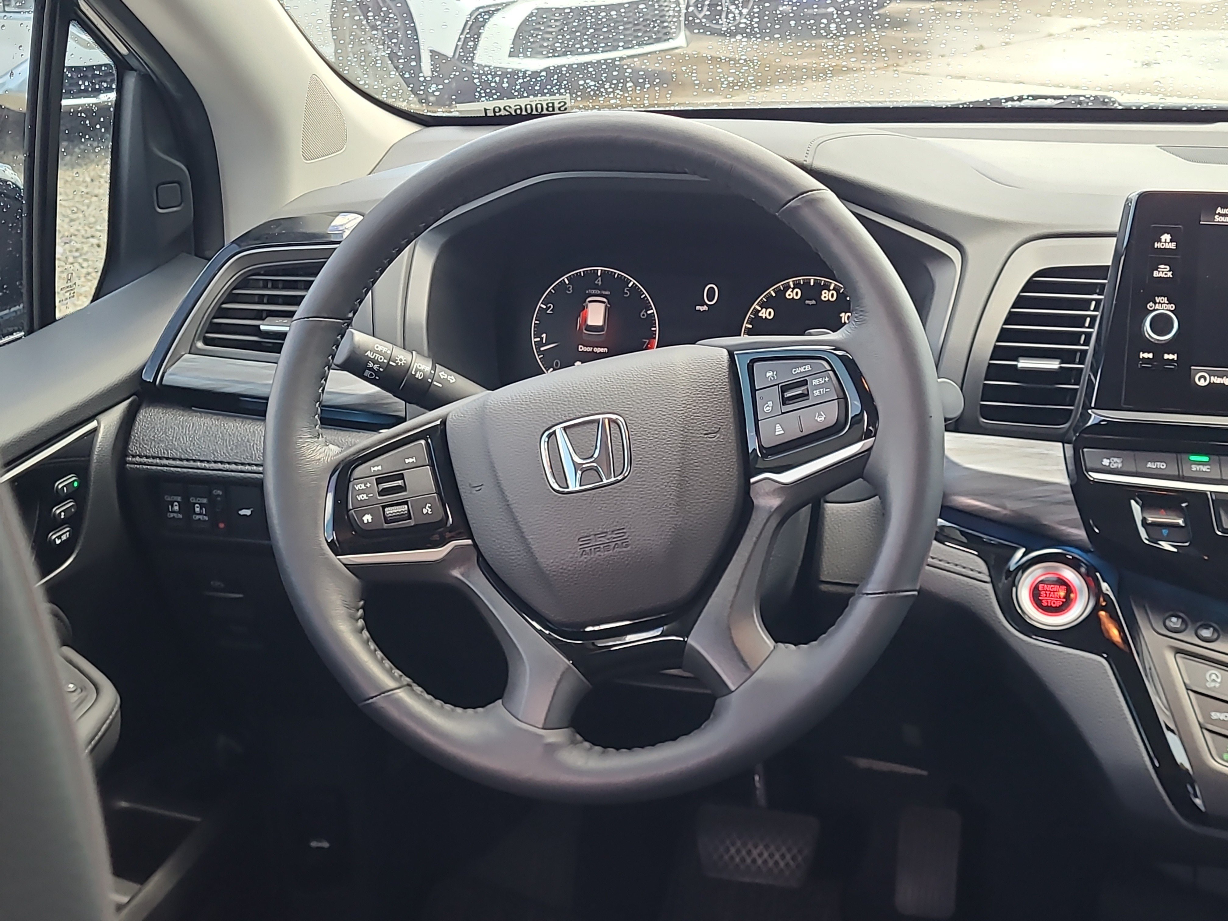 Used 2025 Honda Odyssey Elite image 15
