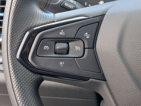 Certified 2025 Chevrolet Trax LS w/ LS Convenience Package FWD image 19