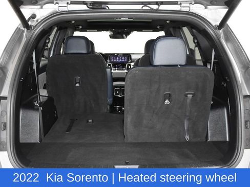 Used 2022 Kia Sorento SX Prestige w/ Panoramic Sunroof Package image 32