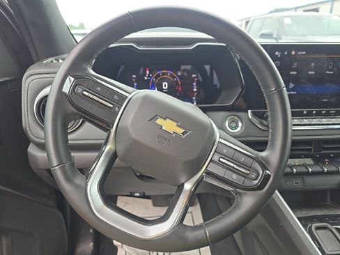 Used 2023 Chevrolet Colorado LT w/ LT Convenience Package RWD image 10