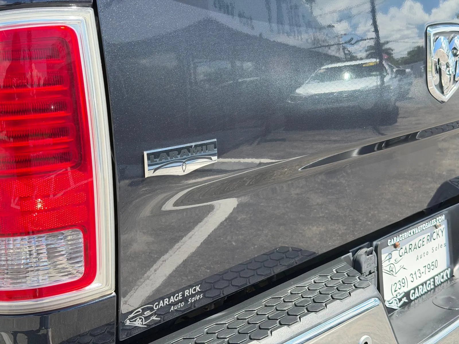 Used 2016 RAM 1500 Laramie w/ Convenience Group AWD/4WD image 46
