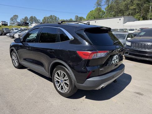 Used 2022 Ford Escape SEL w/ Technology Package image 8