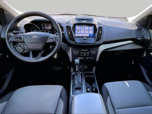 Used 2017 Ford Escape SE w/ Equipment Group 201A FWD image 16
