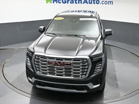 Used 2025 GMC Yukon Denali w/ LPO, Floor Liner Package image 28