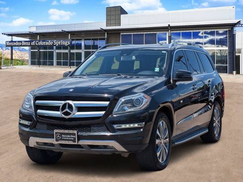 Used 2016 Mercedes-Benz GL 450 4MATIC image 3