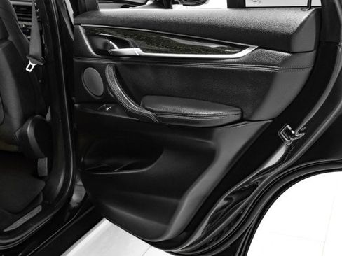 Used 2018 BMW X5 xDrive50i w/ Premium Package image 43