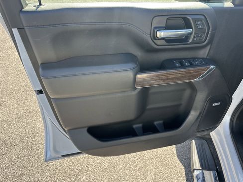 Certified 2022 Chevrolet Silverado 3500 High Country image 11