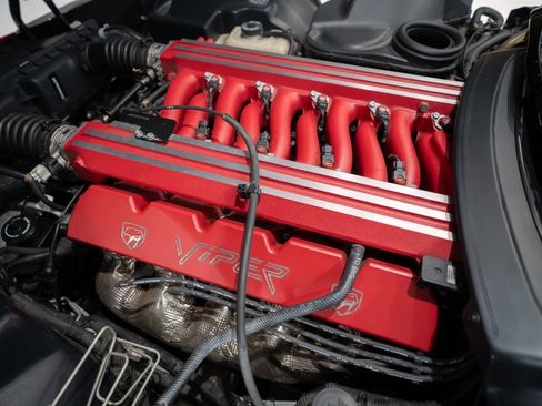 Used 1997 Dodge Viper GTS RWD image 52