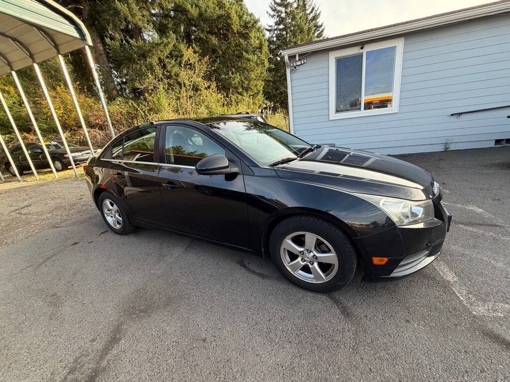 Used 2012 Chevrolet Cruze LT FWD image 13