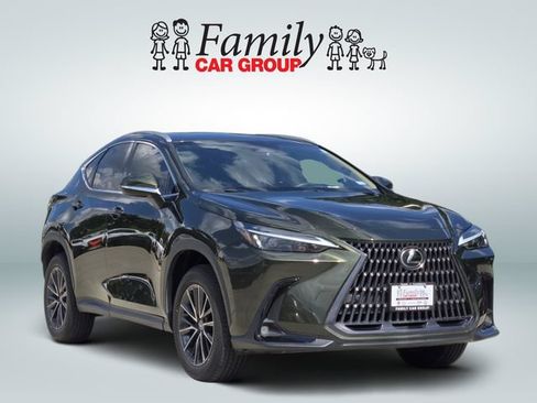 Used 2024 Lexus NX 250 FWD image 2