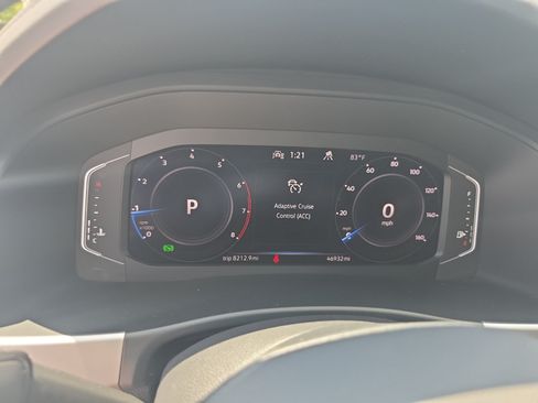 Used 2023 Volkswagen Atlas SE AWD/4WD image 10