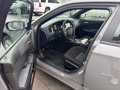 Used 2023 Dodge Charger SXT w/ Cold Weather Package RWD image 5