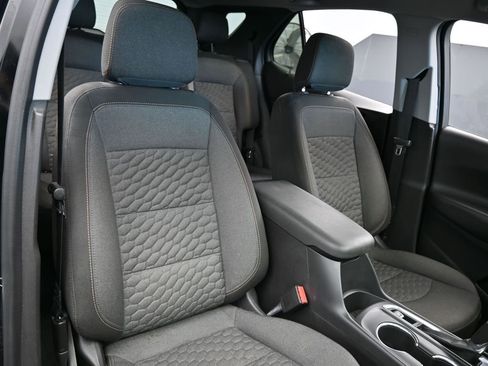 Used 2020 Chevrolet Equinox LT image 44