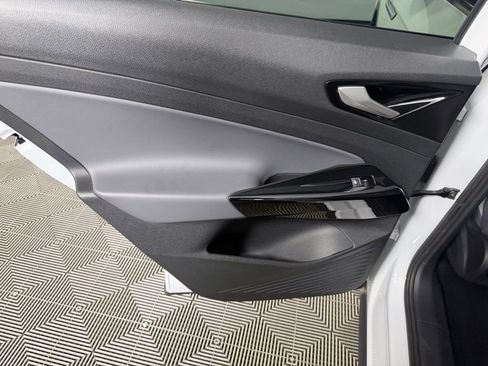 Used 2022 Volkswagen ID.4 Pro S w/ Gradient Package image 29