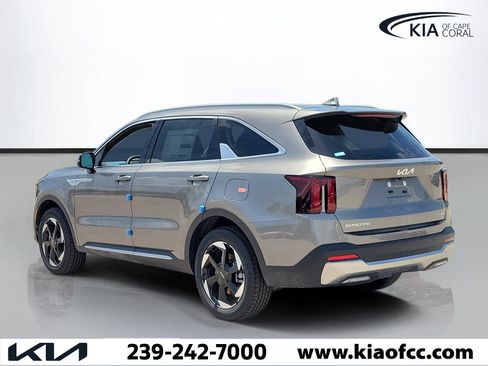 New 2026 Kia Sorento EX FWD image 4