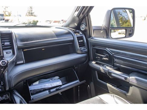 Used 2023 RAM 2500 Limited AWD/4WD image 54