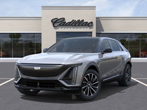 New 2026 Cadillac Lyriq Sport AWD/4WD image 6
