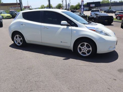 Used 2012 Nissan Leaf SL FWD image 52