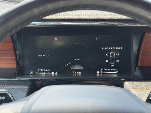 Used 2020 Lincoln Navigator L Reserve AWD/4WD image 12