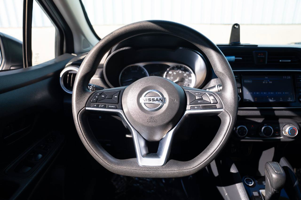 Used 2020 Nissan Versa S FWD image 28