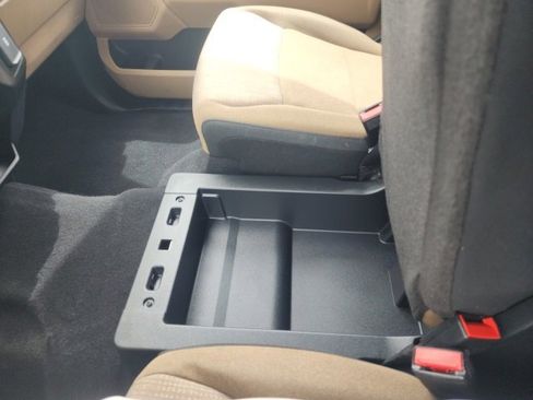 Used 2023 Ford F150 XLT image 32