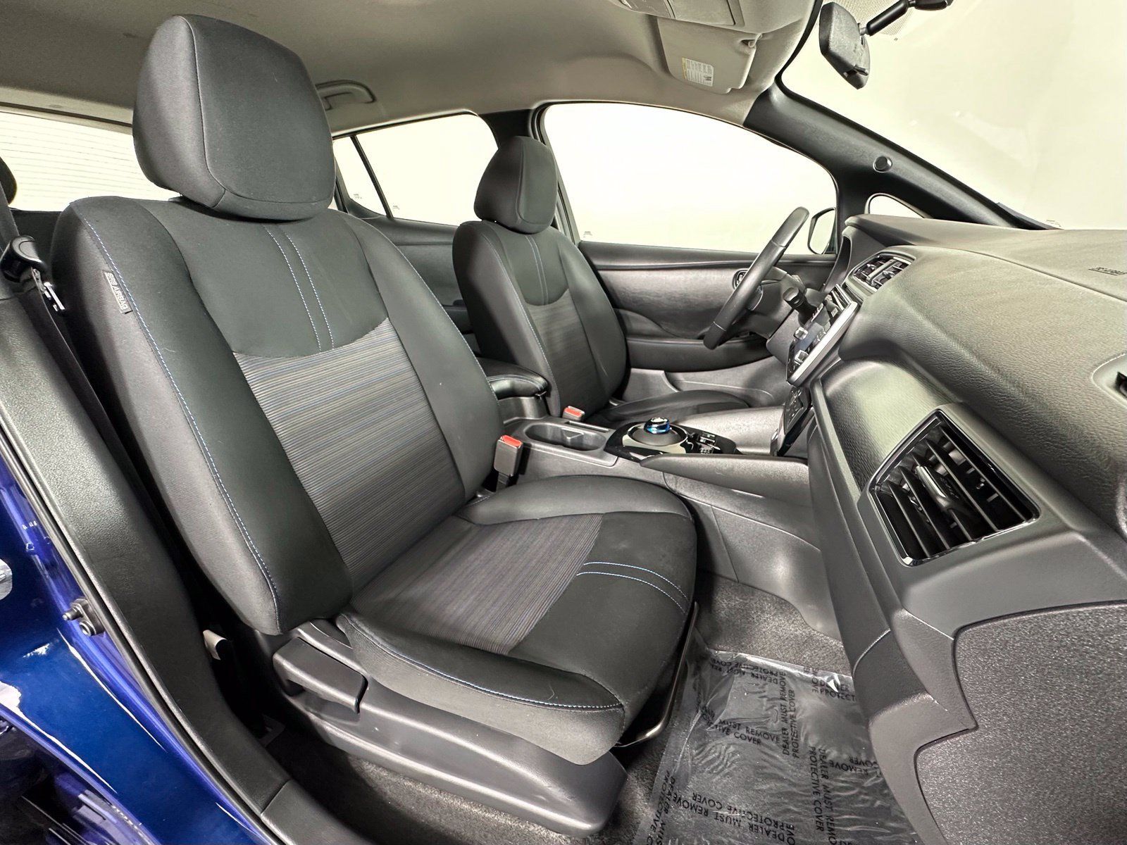 Used 2019 Nissan Leaf SV FWD image 5