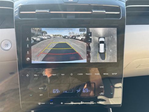 Used 2023 Hyundai Tucson Limited image 20