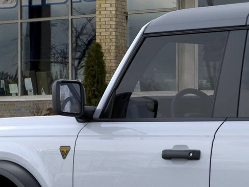 Used 2026 Ford Bronco Badlands AWD/4WD image 26